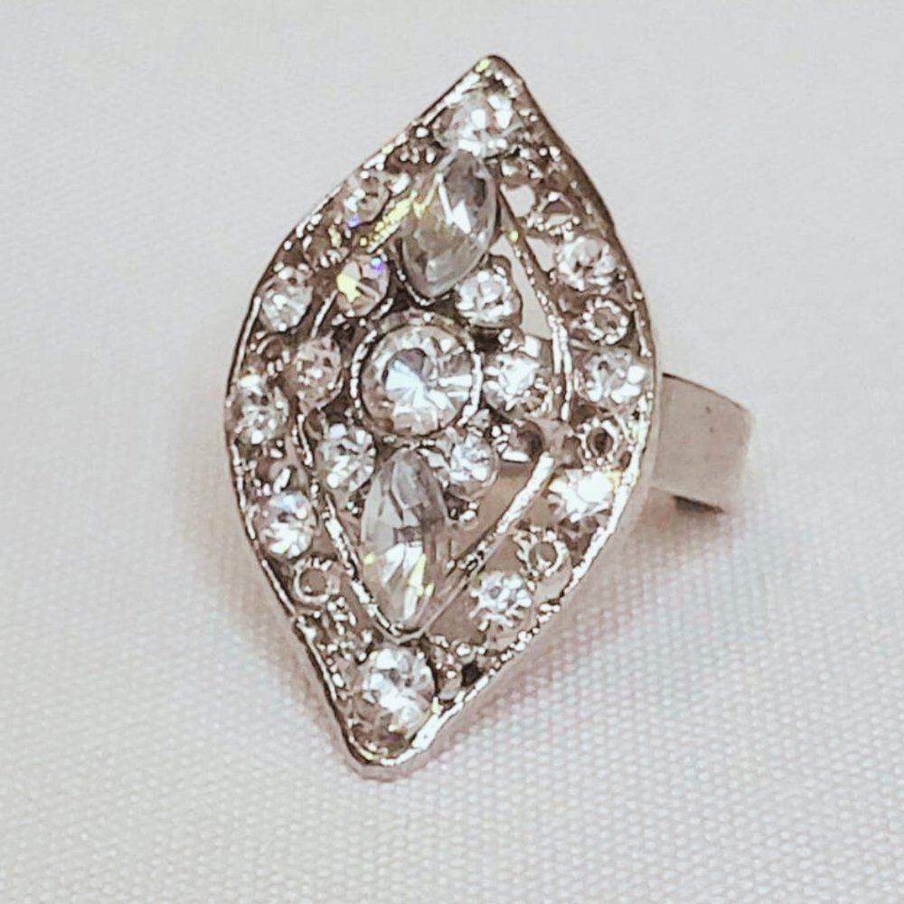Adjustable Silver Ring with Crystals - (Gift with a $ 50+ purchase)